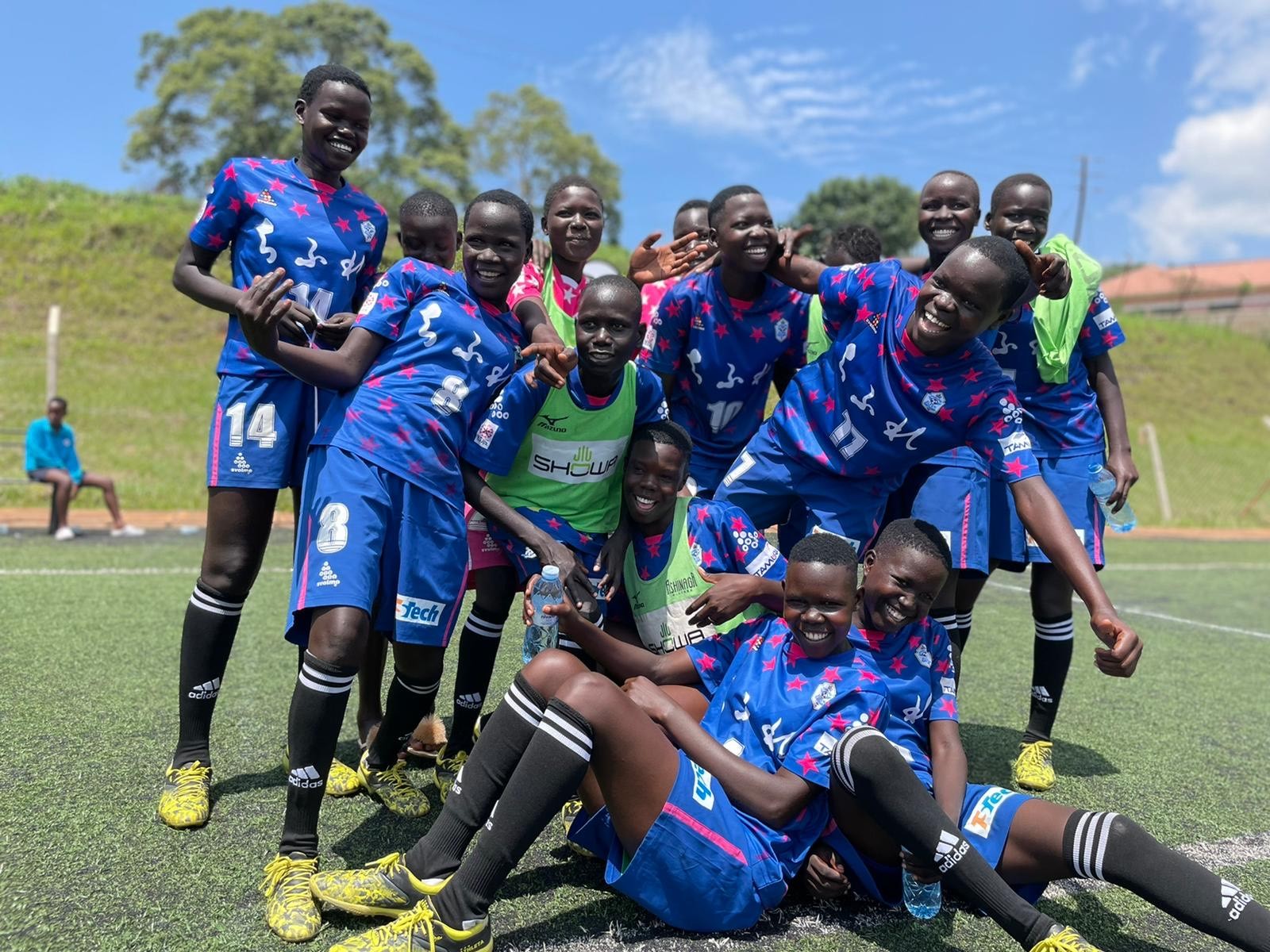 22 23 Weリーグカップ決勝会場にて ウガンダ女子サッカーチームに寄贈するサッカー用具募集 Weリーグ Women Empowerment League